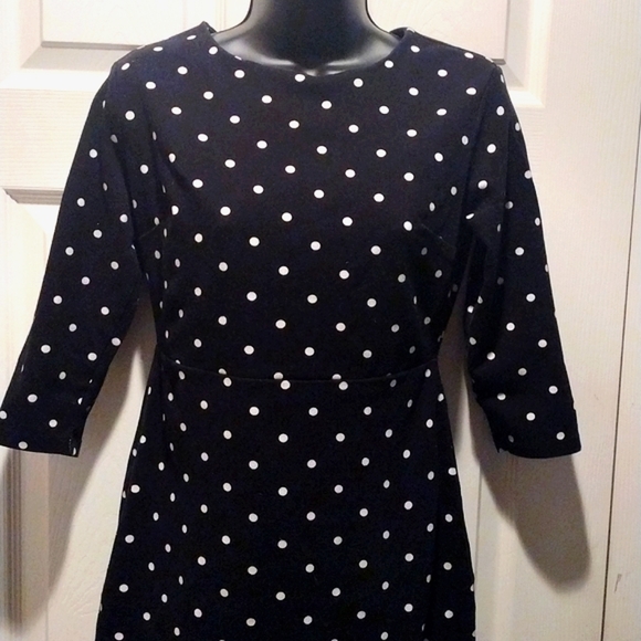 Old Navy Mini Polka Dotted Dress SP - Picture 2 of 8